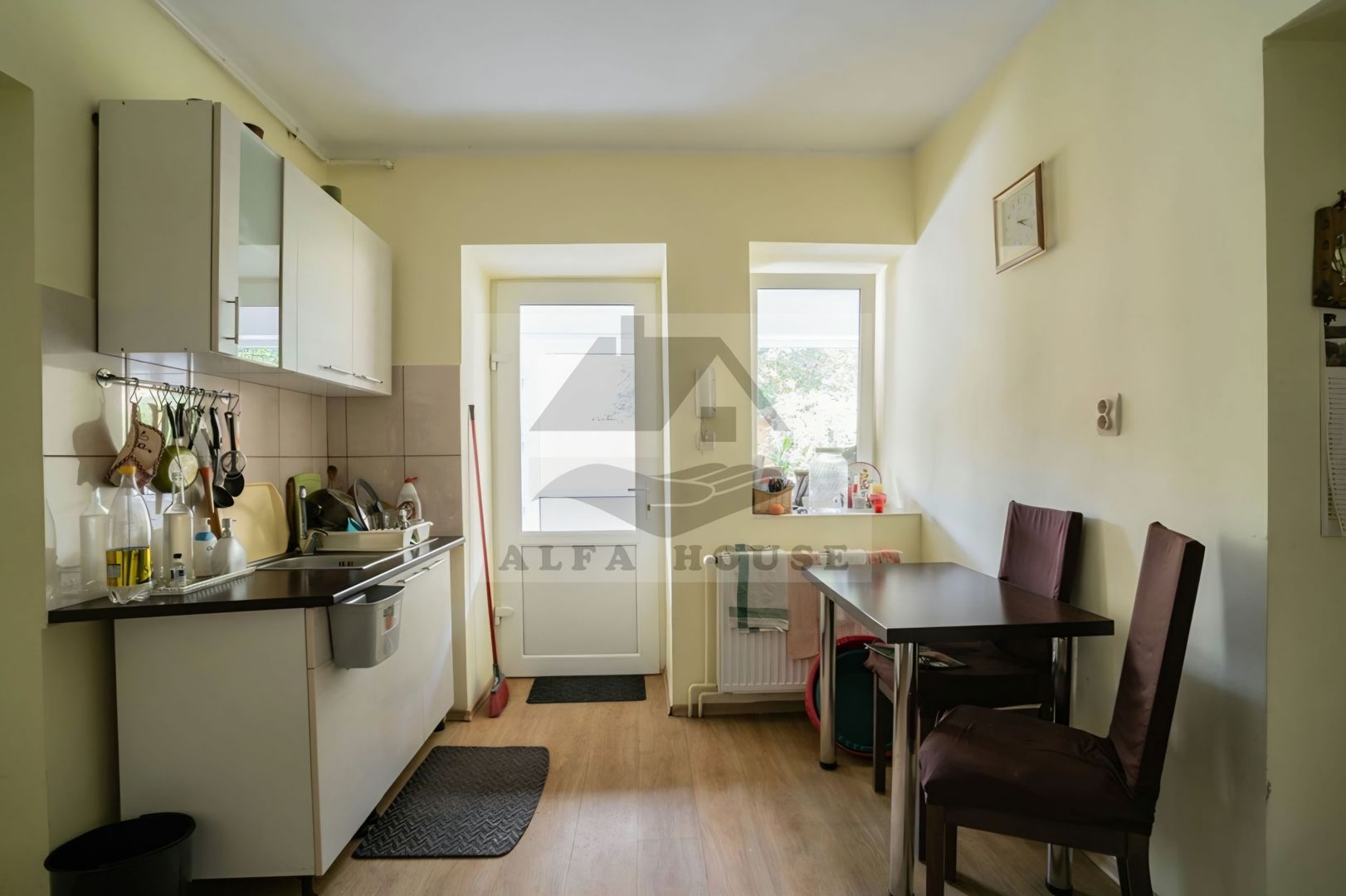 Casa individuala Sacele, 250 mp + 40 mp garaj + 556 mp curte - Poză 7
