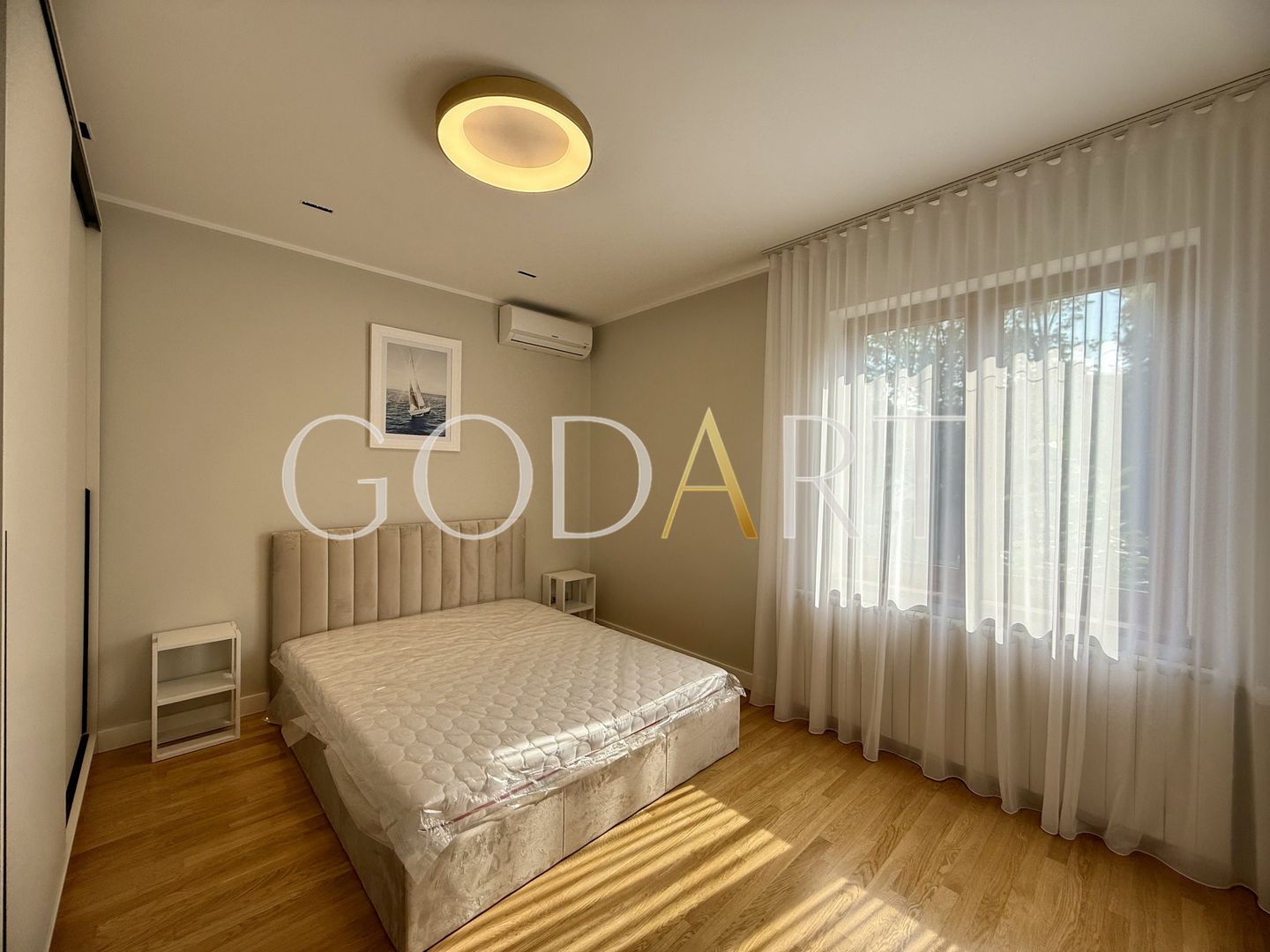 Apartament 3 camere |terasă si curte în Dorobanți Capitale - Poză 12