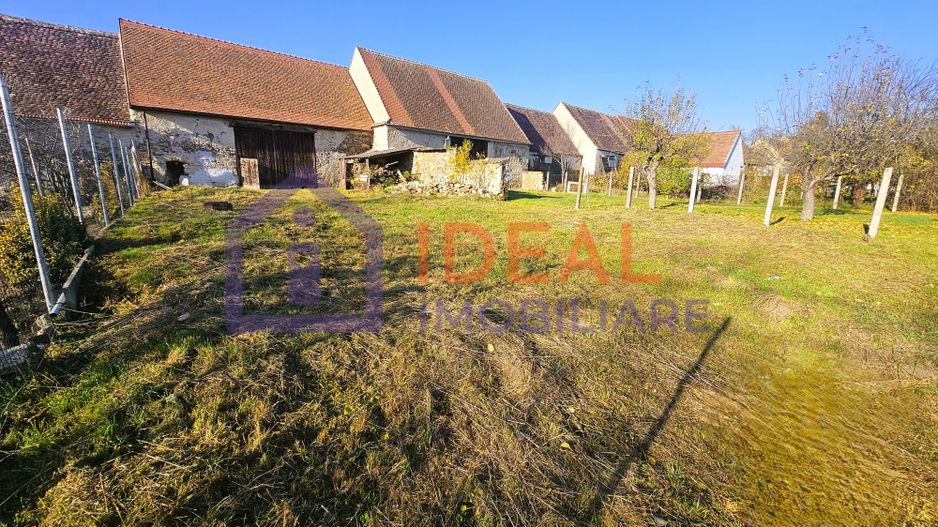 Casă individuală cu șură și curte generoasă – Apoldu de Sus, Sibiu - Poză 23