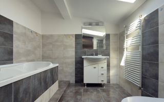 Casă Ultracentral în Oradea Rimanóczy Kálmán - curte proprie - Poză 3
