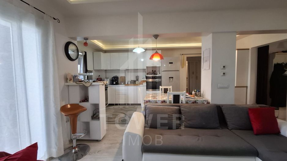 Apartament 4 camere -etaj 1, zona V. Aron - Poză 6
