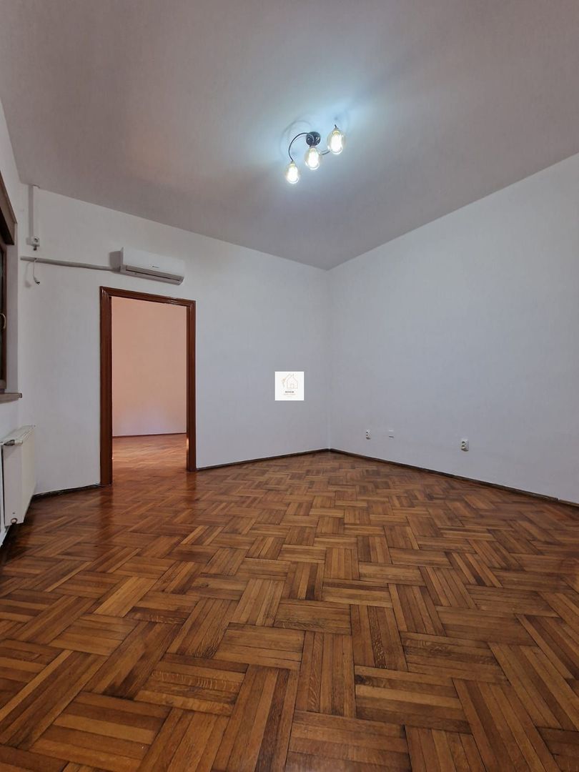 Vila 4 camere pretabila firma - Poză 14