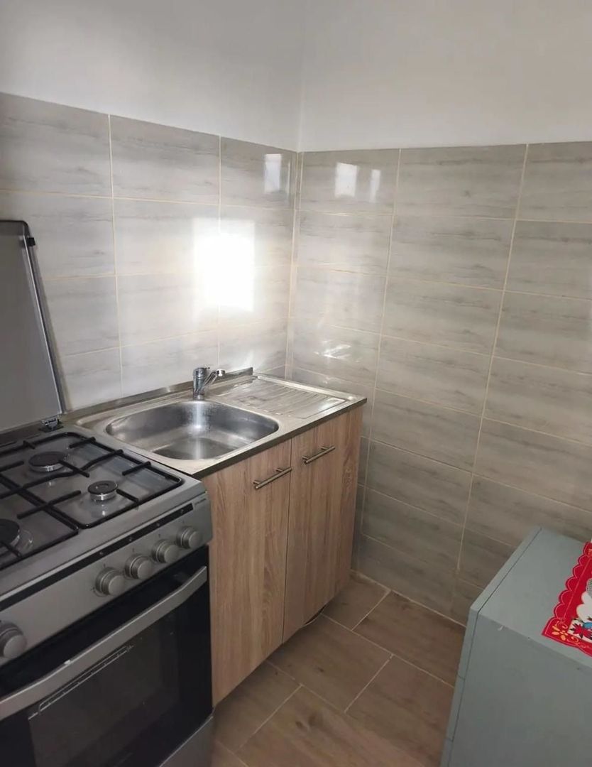 Calea Calarasilor - 3 metrou Piata Muncii -3 camere - Poză 6