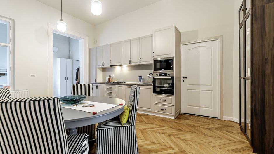 REZERVAT Apartament premium cu 3 camere Ultracentral Comision 0 - Poză 3