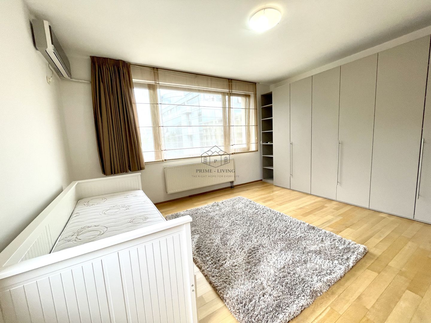 PENTHOUSE SUPERB CU 4 CAMERE LA INCHIRIERE LANGA PARCUL HERATSRAU - Poză 8