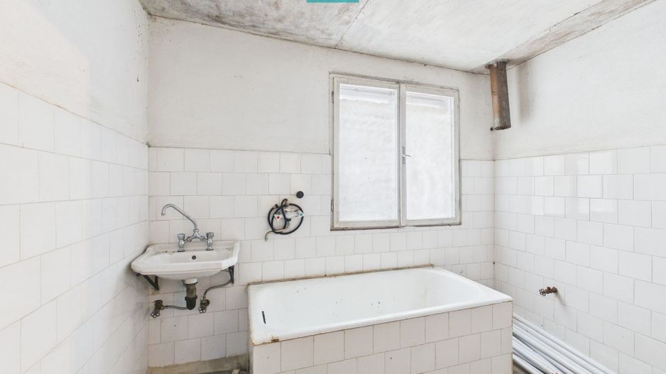 Casă 5 camere şi anexe în Cuied - Poză 14