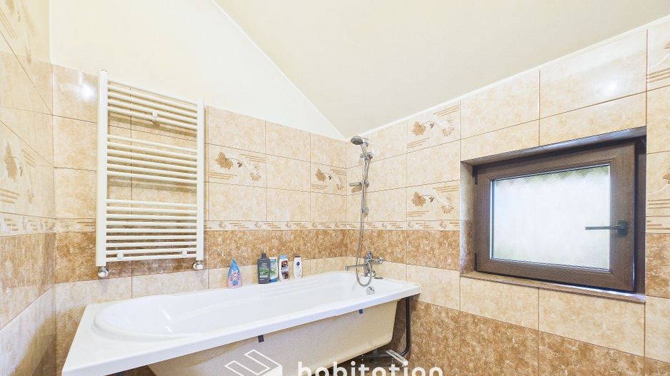 Casă individuală spațioasă și luminoasă cu garaj, în Mircea cel Bătrân - Poză 24