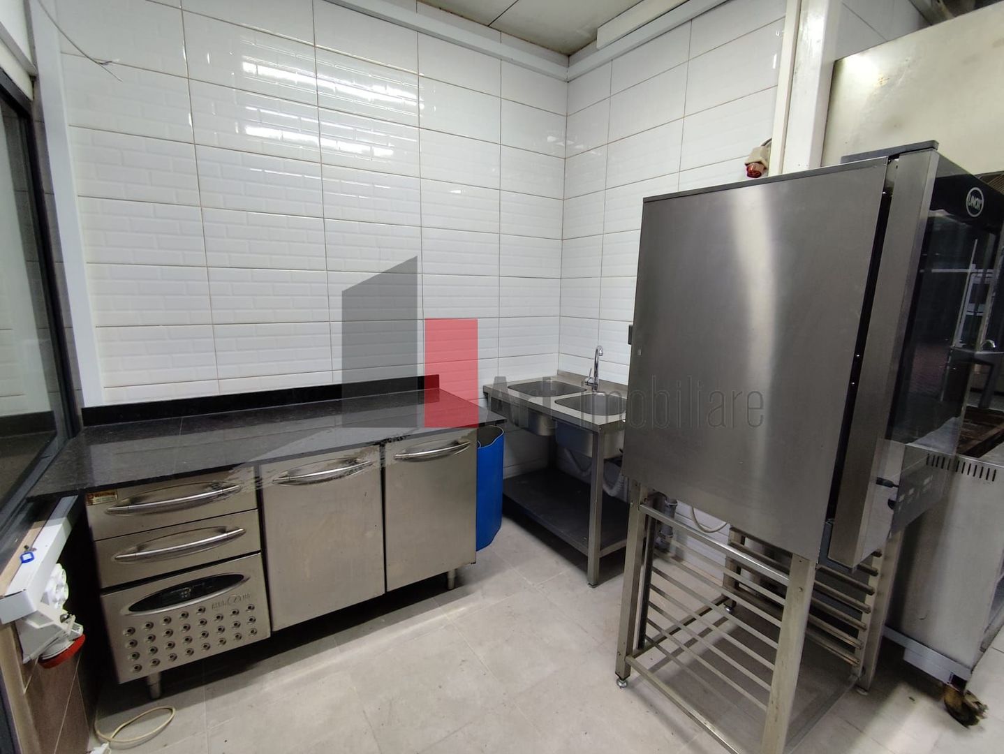 Spatiu comercial de inchiriat + terasa pretabil Horeca/ zona Dacia - Poză 4