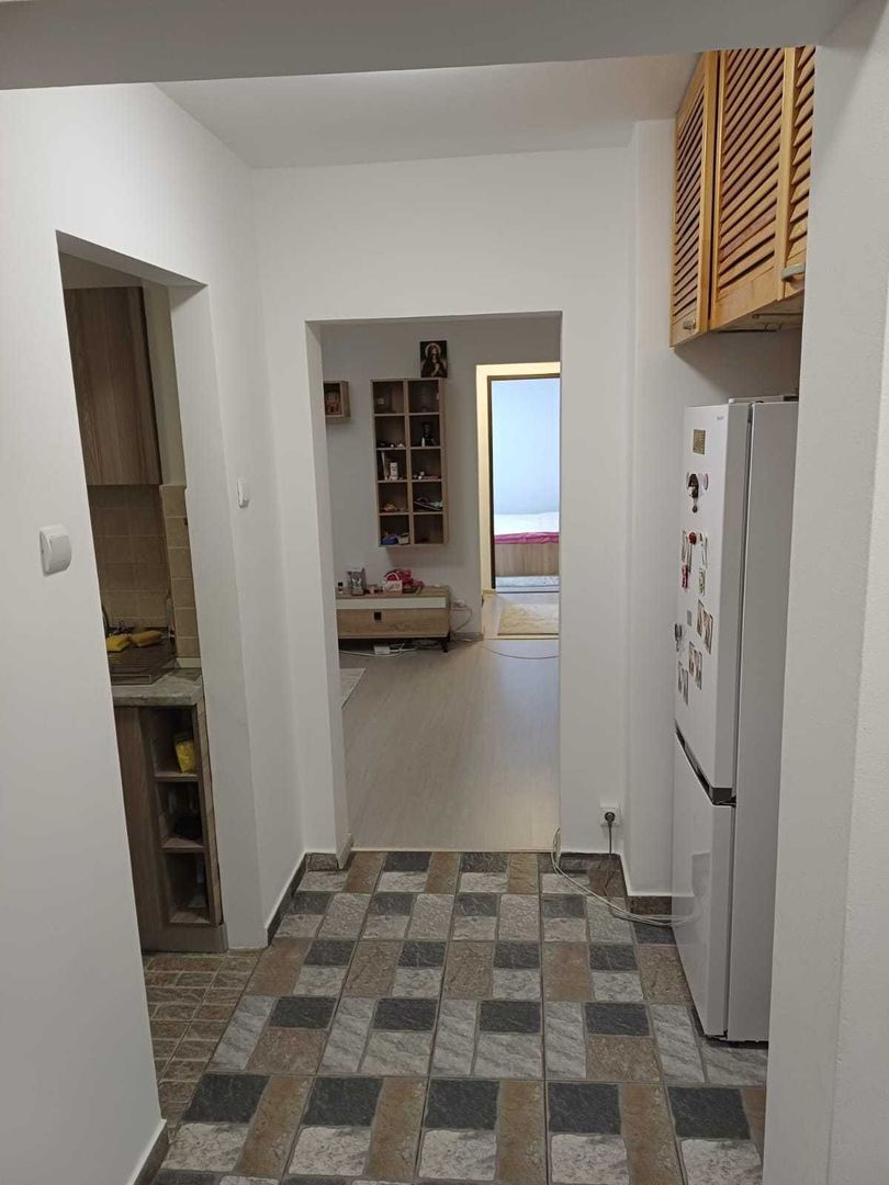 Apartament 2 camere semidecomandat – Metrou Obor - Poză 8