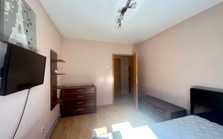 APARTAMENT DECOMANDAT- ZONA CETATII - Poză 4