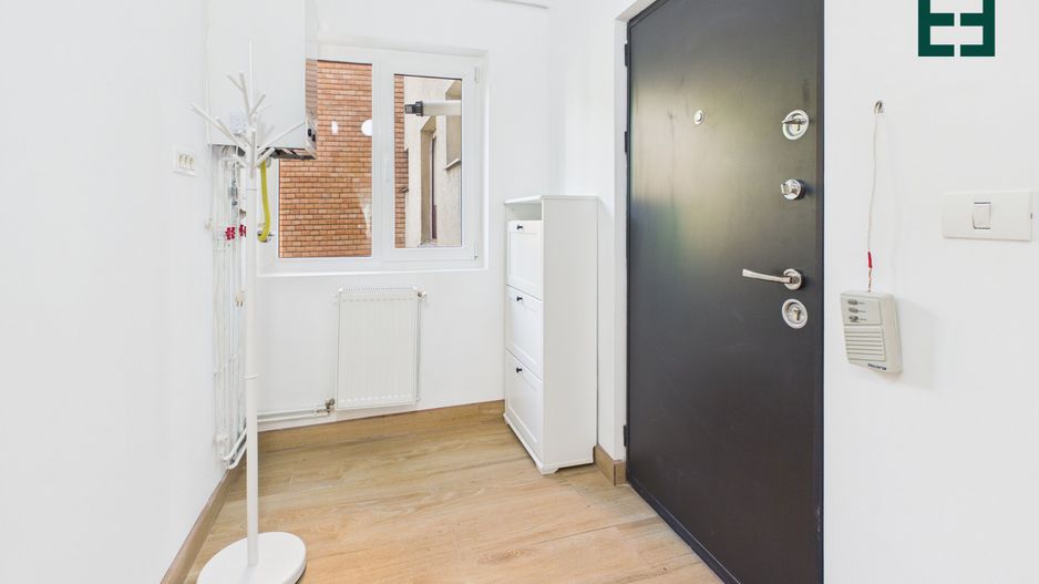 De închiriat - Apartament cu 2 camere -  Zonă Ultracentrală - Arad - Poză 6