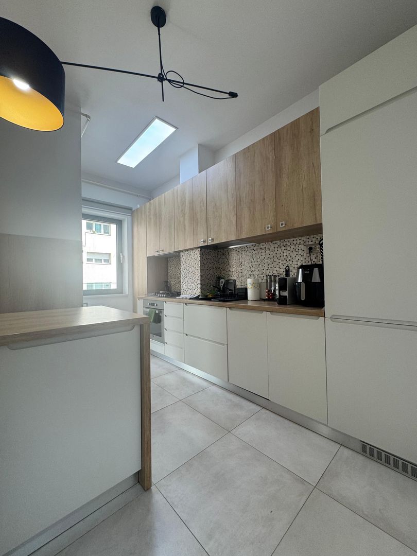 2 camere| TERASA 24MP | PIATA VICTORIEI- BANU MANTA-1MAI - Poză 8