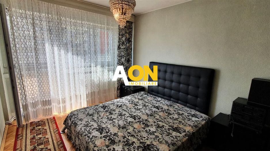 Apartament 4 camere, decomandat, 84mp, 2 băi, Cetate, Etaj 1 - Poză 5