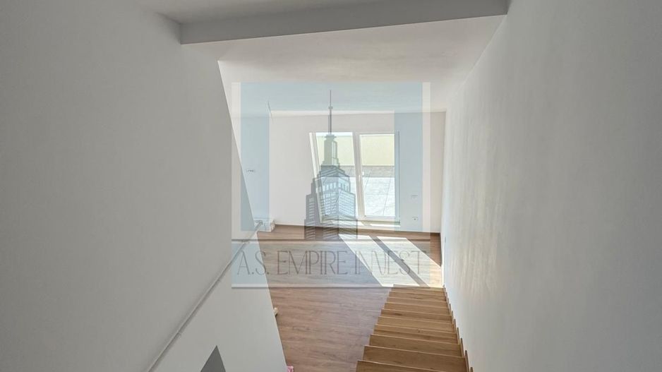 Apartament 3 camere / penthouse pe doua nivele - zona Sanpetru - Poză 12