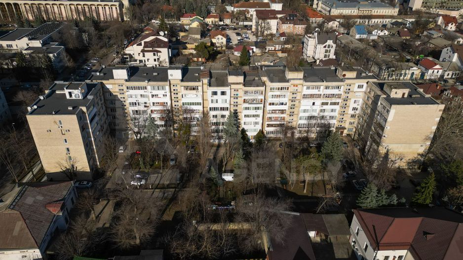 Vânzare, apartament, 3 camere și living, str. Bănulescu-Bodoni, Centru - Poză 2