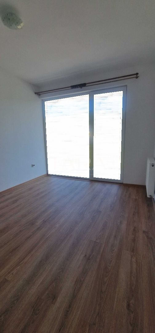 Apartament 2 camere, parcare 2 balcoane - zona Eroilor, Florești - Poză 5