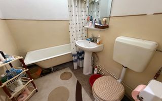 Apartament 2 camere, etaj 1 - zona Cetate - Poză 8