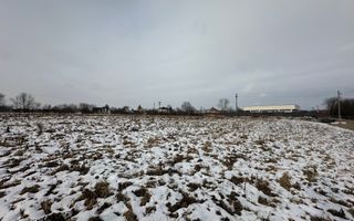 Teren intravilan | 61 ari | Parcelabil | Radauti - Poză 10