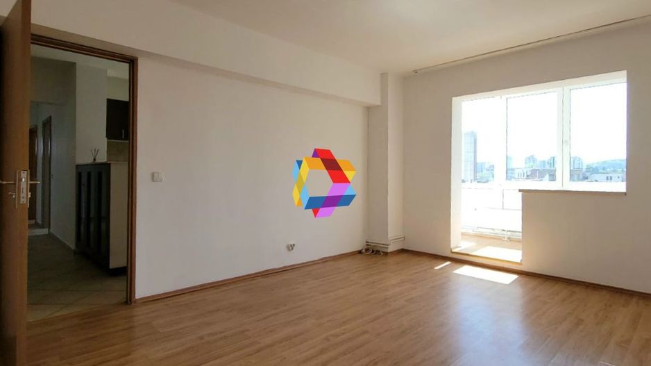 Apartament cu patru camere, zona Grivitei 80mp - Poză 1