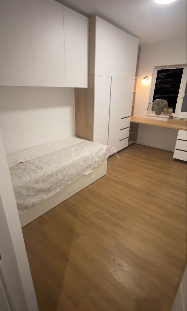 Apartament 3 camere cu 2 balcoane, Floresti - Poză 3