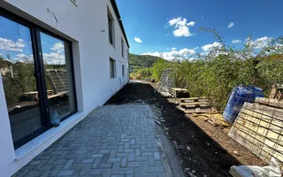 Duplex | Zona str Florilor-Floresti | 2 Locuri de parcare - Poză 28