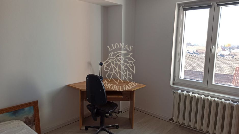 Apartament 3 camere 82 mp-balcon-2 bai-etaj 3-parcare-Central - Poză 6