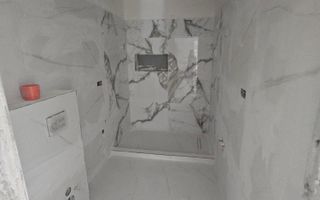 Spatiu comercial stradal + 4 locuri de parcare - Poză 3