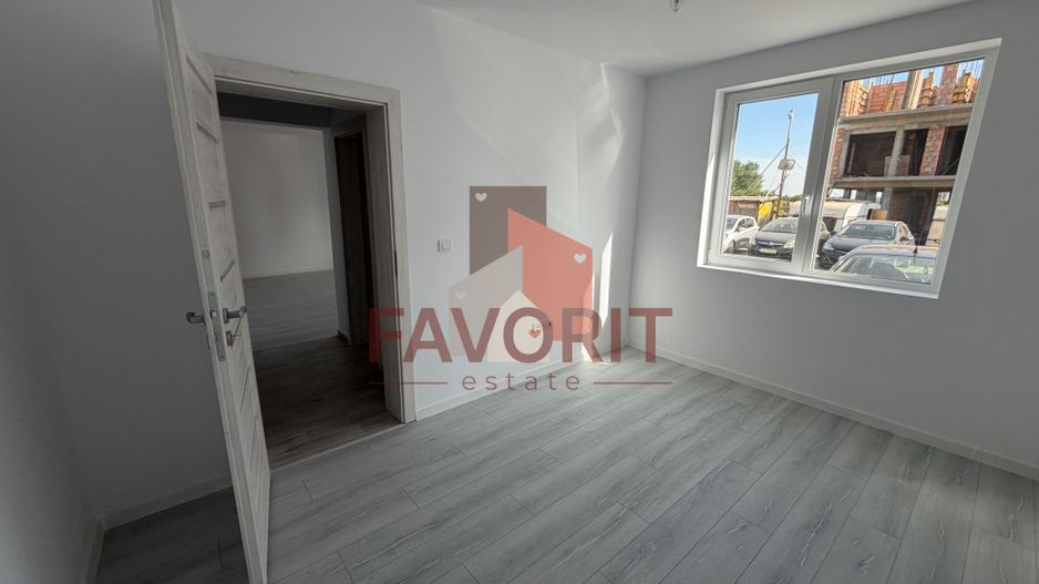 Disponibil imediat. Decomandat. TVA 21% inclus in pret - Poză 9