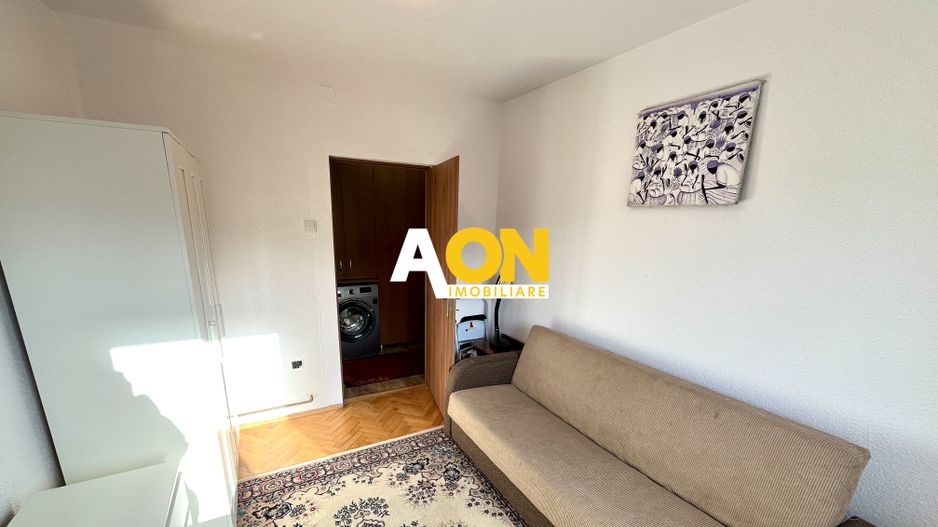 Apartament cu 3 Camere, Zona Mercur - Poză 1