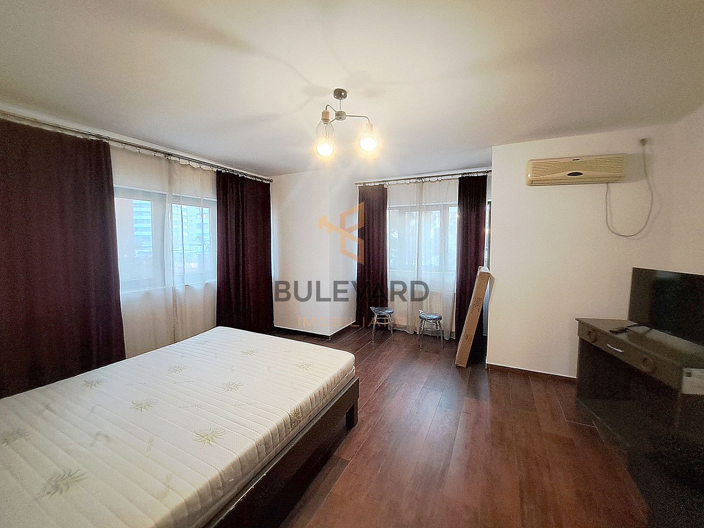 Garsoniera de inchiriata in zona Metro! - Poză 2