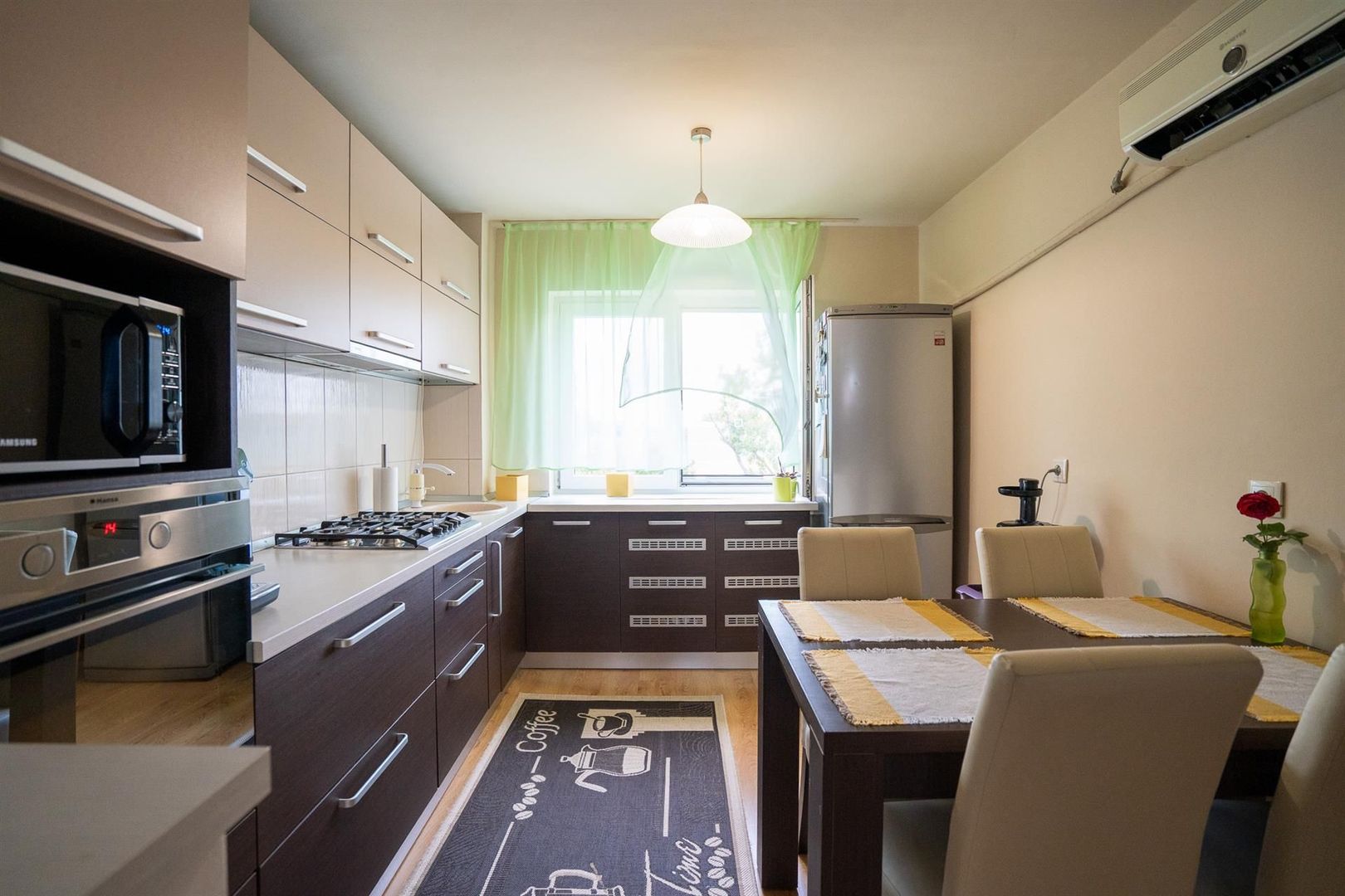 Apartament cu 3 camere renovat  Rogerius - Poză 4