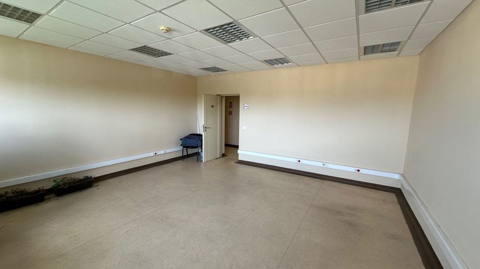 Investment Opportunity  88.410 sq m.  land - Poză 12