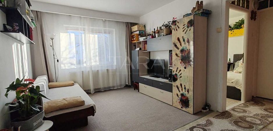 Apartament 4 camere, 2 băi, balcon – Mănăștur, zona La Terenuri - Poză 1