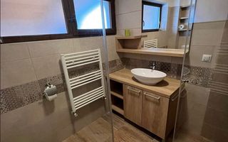 Casa cu 4 camere | Dezmir | Parcare Proprie - Poză 7