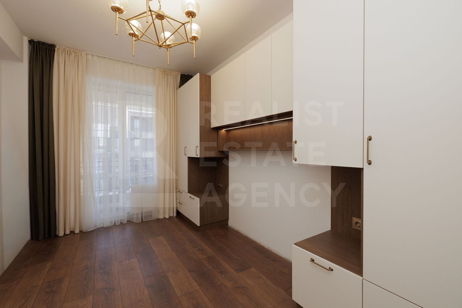 Vânzare, apartament, 2 camere, str. Calea Ieșilor, Sculeni - Poză 7