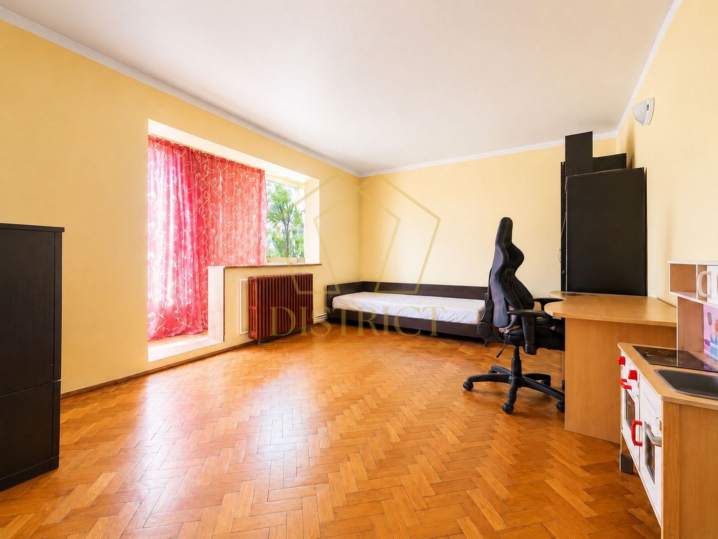 Apartament decomandat cu 3 camere I Cetatii - Poză 1
