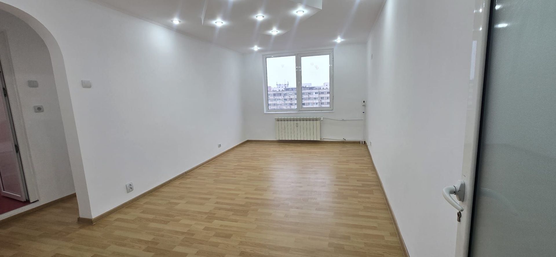 Apartament 4 camere Soseaua Berceni /an 1981 - Poză 5