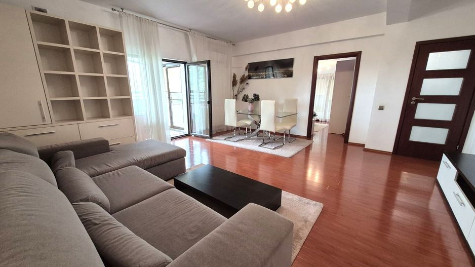 Apartament 3 camere, zona Bazilescu-Jiului. - Poză 2