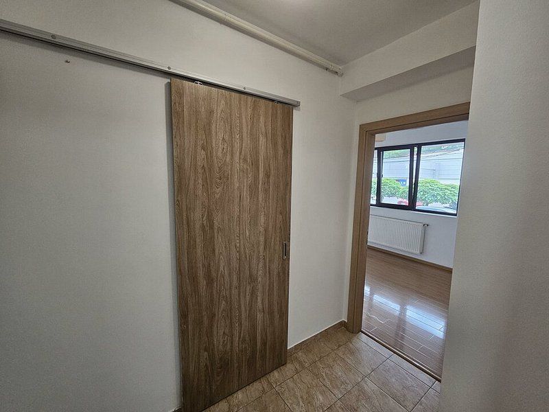 Apart 3 cam nemobilat + parcare - Poză 9