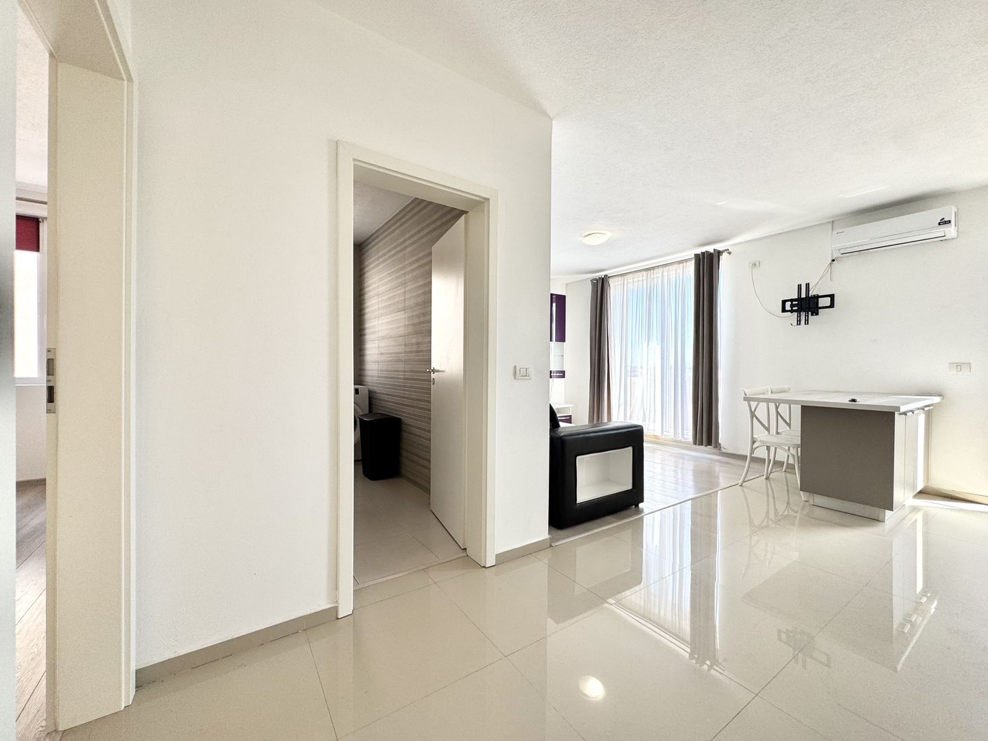 Apartament 2 camere Giroc zona Esso, bloc cu lift - Poză 11