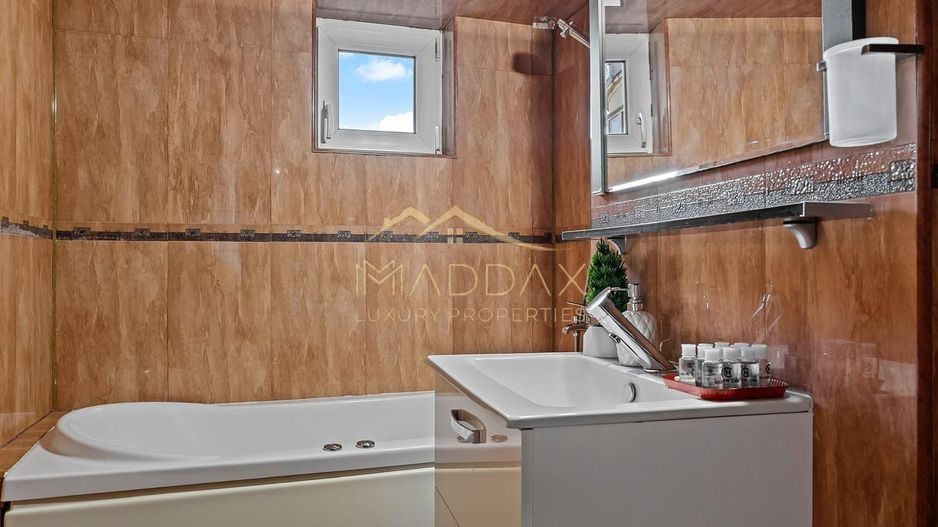 Apartament cu 4 camere***LUX***103mp // B-ul Unirii - Poză 36