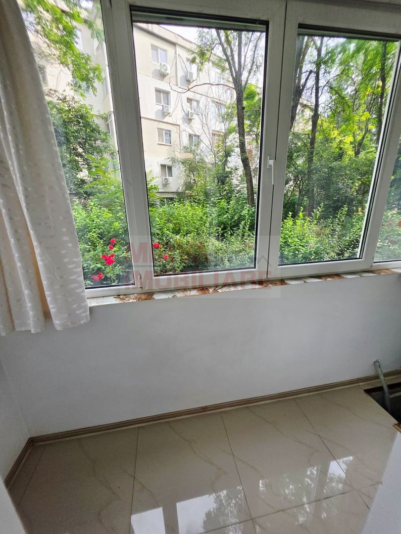 Apartament 3 camere de inchiriat, 9 Mai, 2 bai, beci - Poză 8