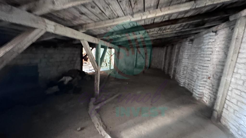 Casa consolidata cu teren de 626 mp - Poză 14