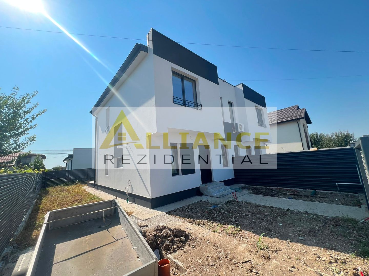 Duplex   - 3 camere -2 bai-400 M de STV - Poză 2