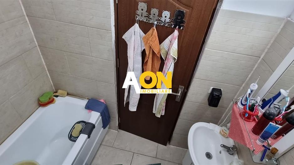 Apartament 3 Camere Bloc Nou ! - Poză 8