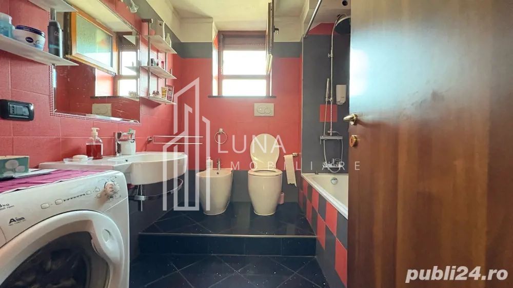 apartament 3 camere de vanzare - Poză 5