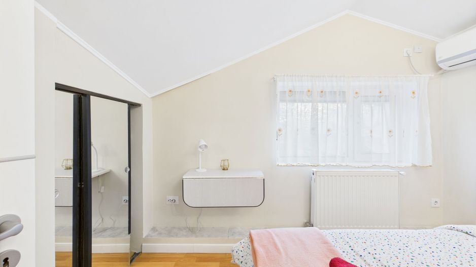 Proprietatea ideala pentru investitie sau locuit pe Str. 16 Februarie - Poză 27