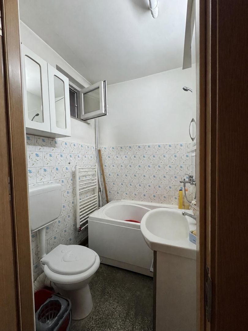 Apartament 2 camere etaj 1 Velenta - Poză 4