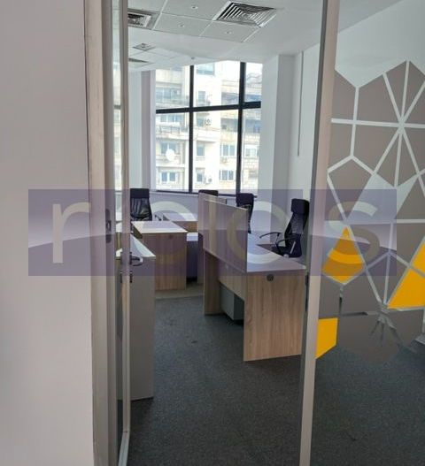 VANZARE CLADIRE DE BIROURI ZONA UNIRII | INVESTITIE CU RANDAMENT GARANTAT | - Poză 7