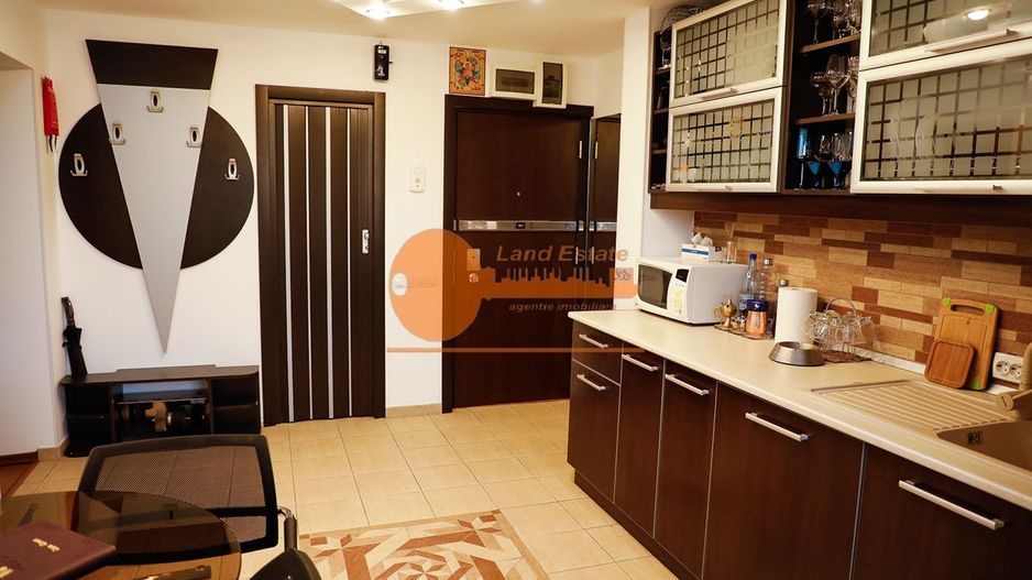 Apartament de 2 camere in zona Cotroceni - 10 minute de Metrou Eroilor - Poză 2